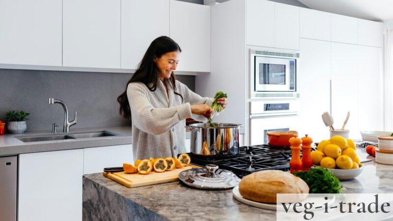 Métodos de cocción: diferencias entre plancha, horno, vapor y salteado